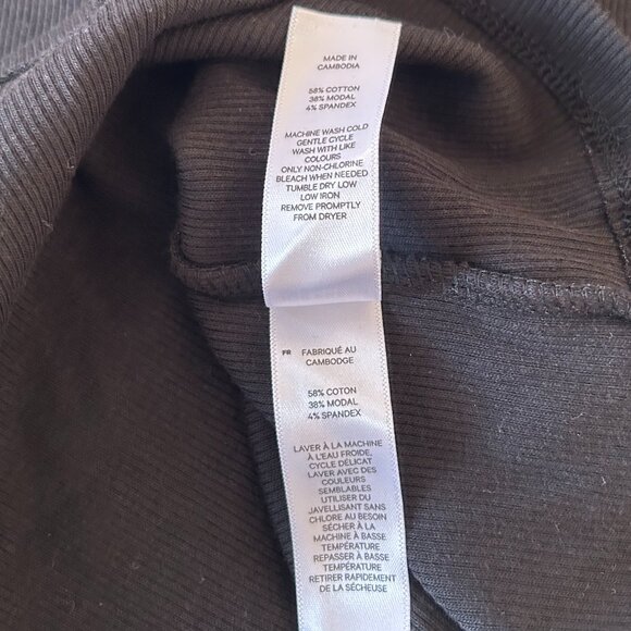 NWT Joe Fresh Tank Top Black with White Trim Women Size Large - Picture 6 of 6